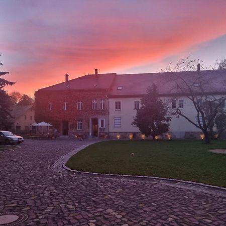 Loft Apartment Mit Grosser Badewanne A Mugeln Kültér fotó